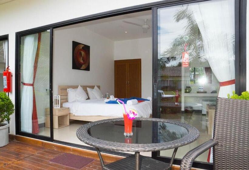 غرفة كومفورت, The Reef Resort