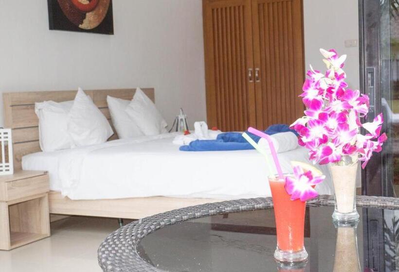 غرفة كومفورت, The Reef Resort