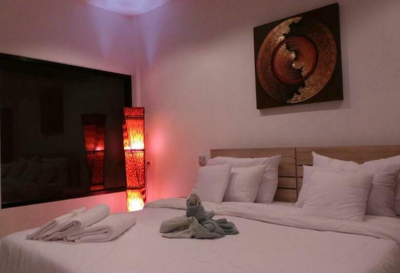 غرفة ديلوكس, The Reef Resort