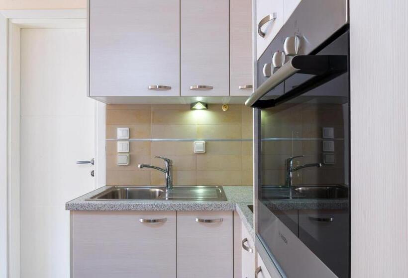 침실 1개 가든 전망 아파트, Rouchotas Apartments