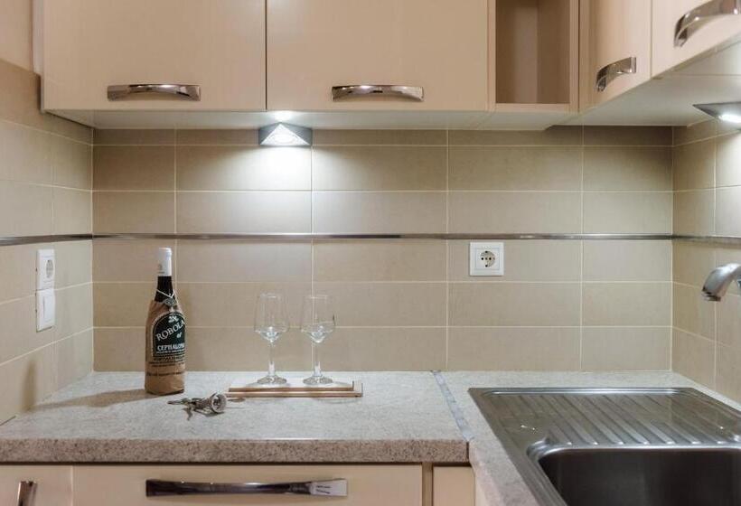 침실 1개 테라스 아파트, Rouchotas Apartments