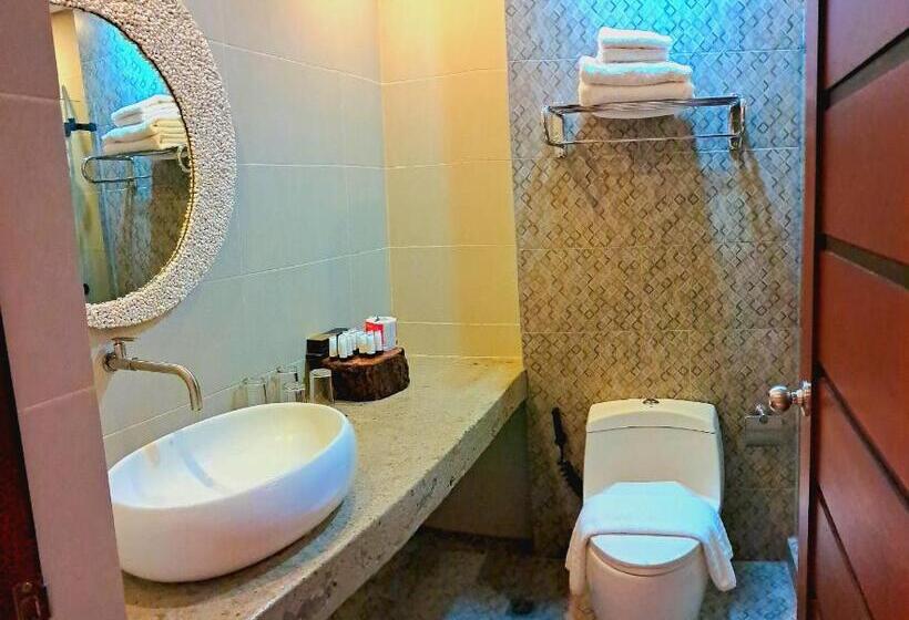 Номер Deluxe, Aqua Frontier Hotel And Restaurant