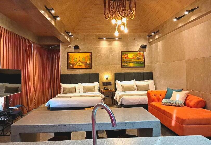 סוויטה נוף לים, Aqua Frontier Hotel And Restaurant