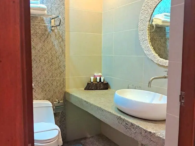 デラックスルーム, Aqua Frontier Hotel And Restaurant