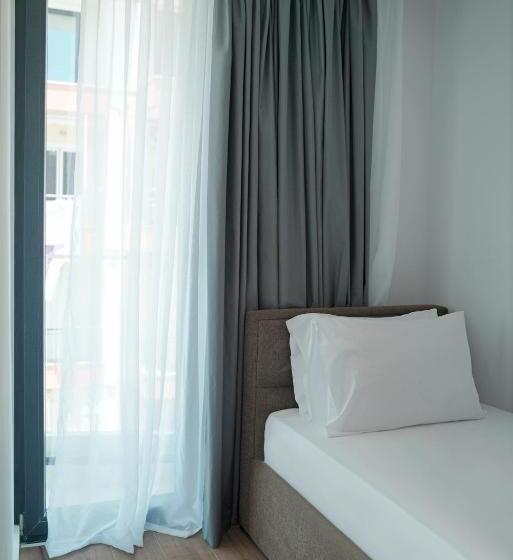 Triple Room Sea View, Dorchester