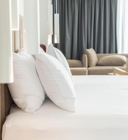 オーシャンビュースイート, Dorchester