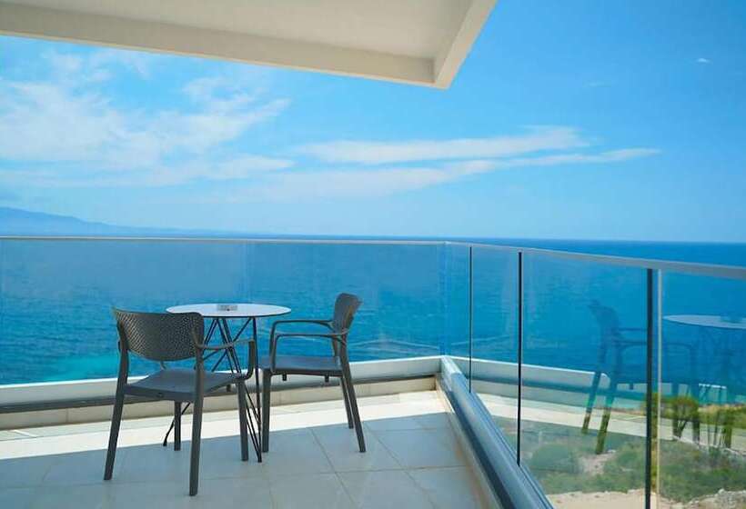 Triple Room Sea View, Dorchester