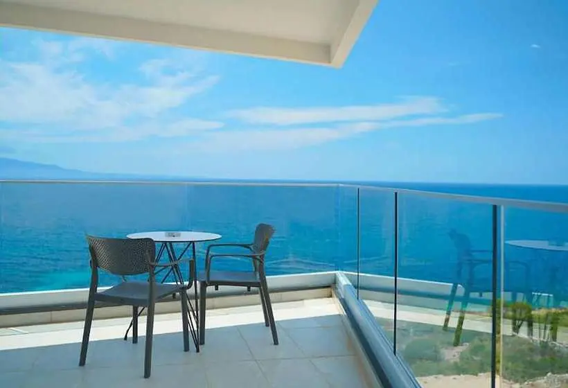 Triple Room Sea View, Dorchester