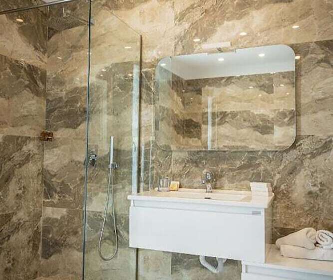 オーシャンビュースイート, Dorchester