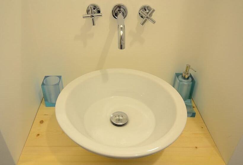 חדר סטנדרט עם מרפסת, B&b Suite Home Trani Old Town