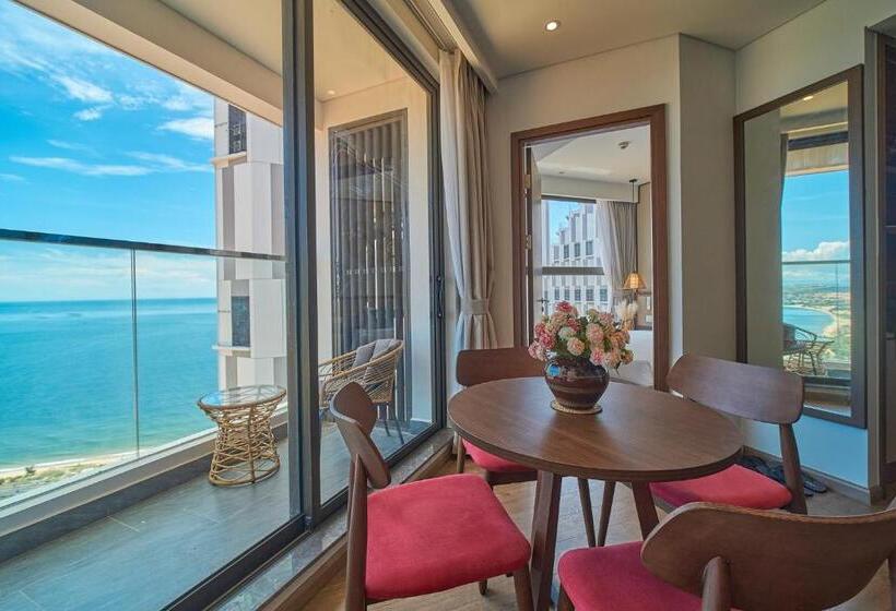 اتاق خانوادگی با چشم‌انداز دریا, Apec Mandala Mui Ne By Audile