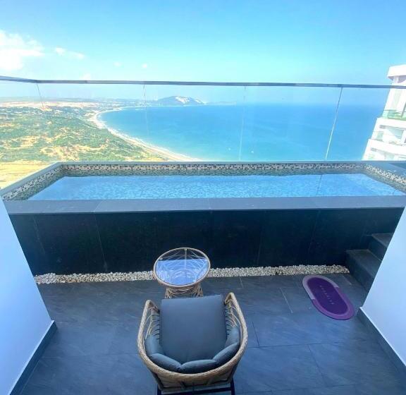 آپارتمان 1 خوابه با چشم‌انداز دریا, Apec Mandala Mui Ne By Audile