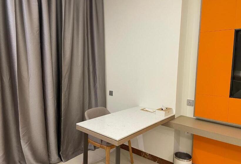 اتاق لوکس با چشمانداز دریا, Season Inn Hotel_al Hail