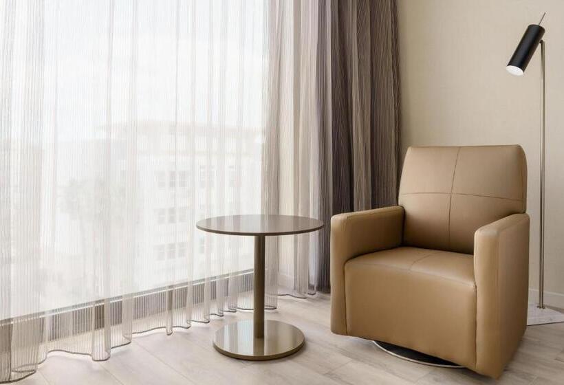 اتاق استاندارد با تخت دو نفره بزرگ, Ac Hotel By Marriott Jacksonville St Johns Town Center