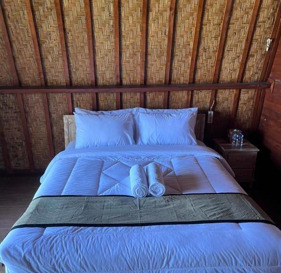 스탠다드 룸 산 전망, D’taman Cabin Kintamani