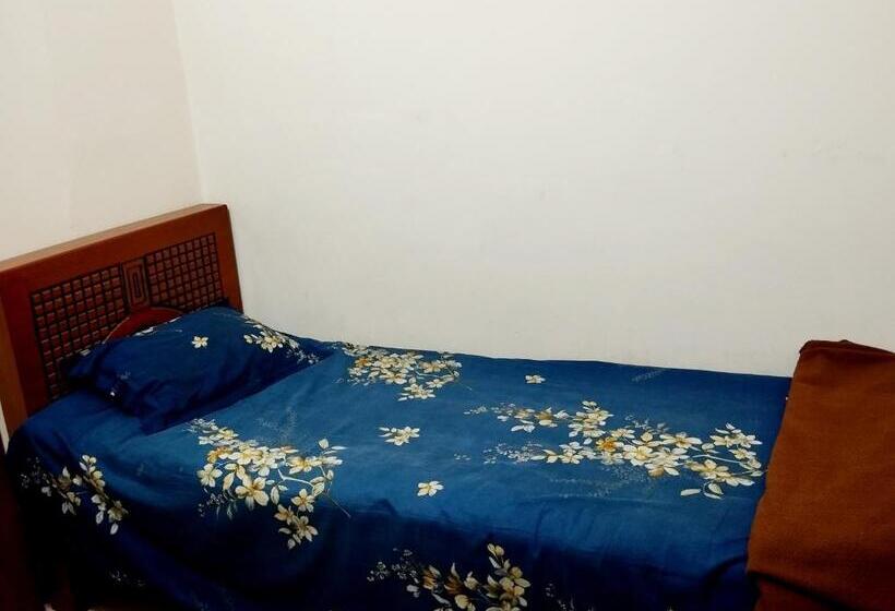 اتاق استاندارد یک نفره, Al Hayat Abasik