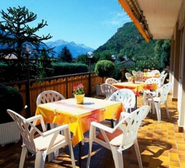 סוויטה משפחתית, Pension Linserhof