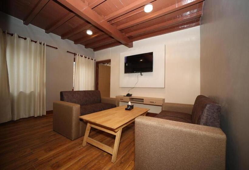 آپارتمان 1 خوابه, Redstone Regency