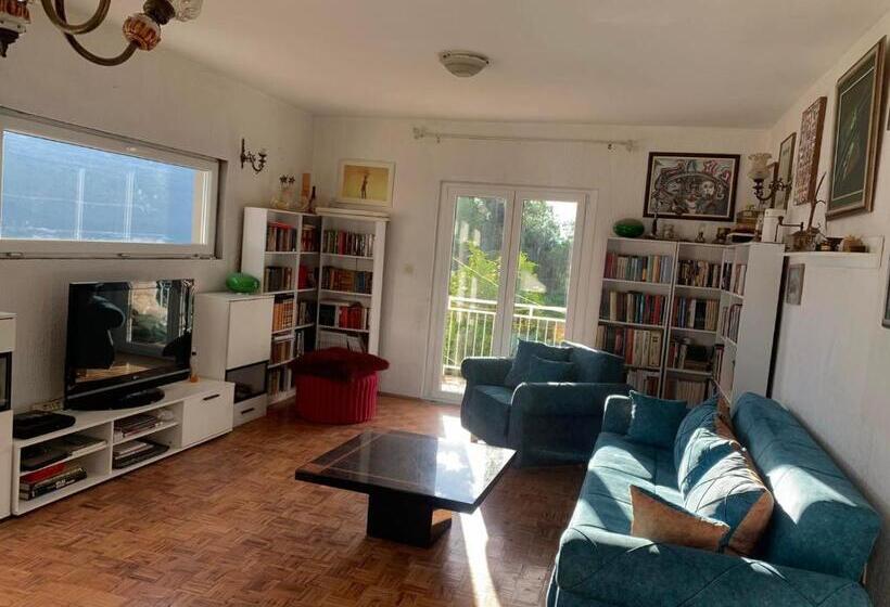 استودیوی استاندارد با چشمانداز دریا, Apartments Maya