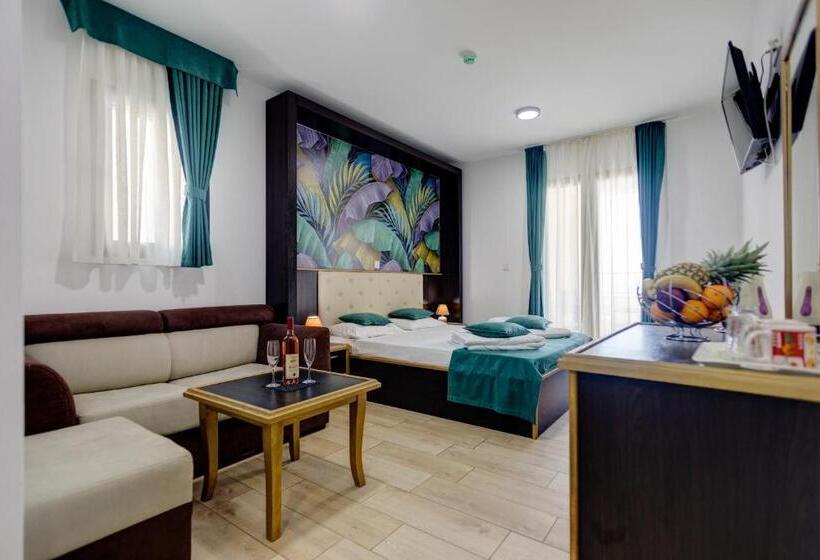 Triple Room Sea View, Porta Volta Residence