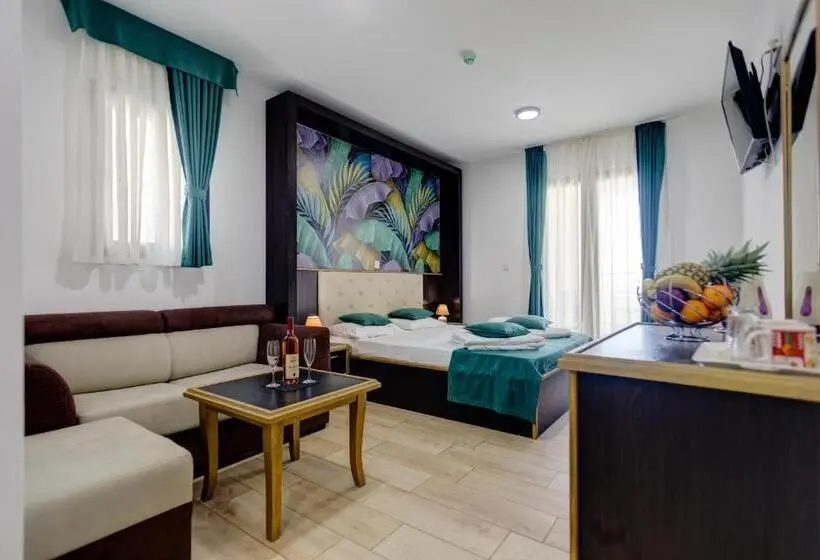 Triple Room Sea View, Porta Volta Residence