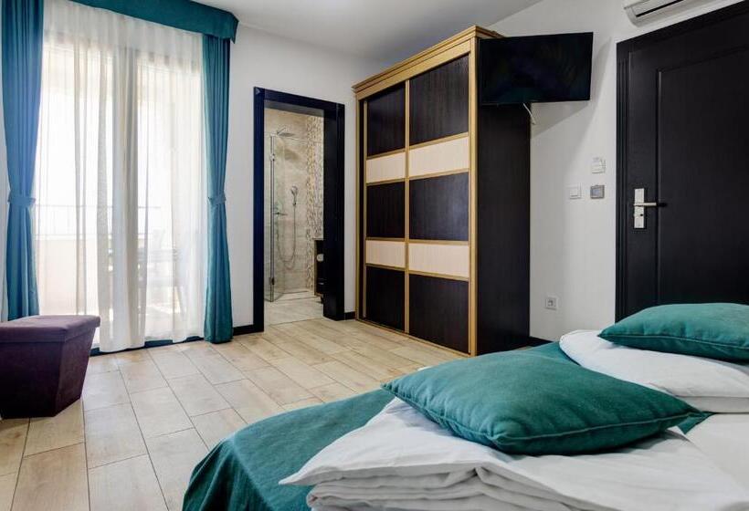 اتاق استاندارد با بالکن و چشمانداز دریا, Porta Volta Residence