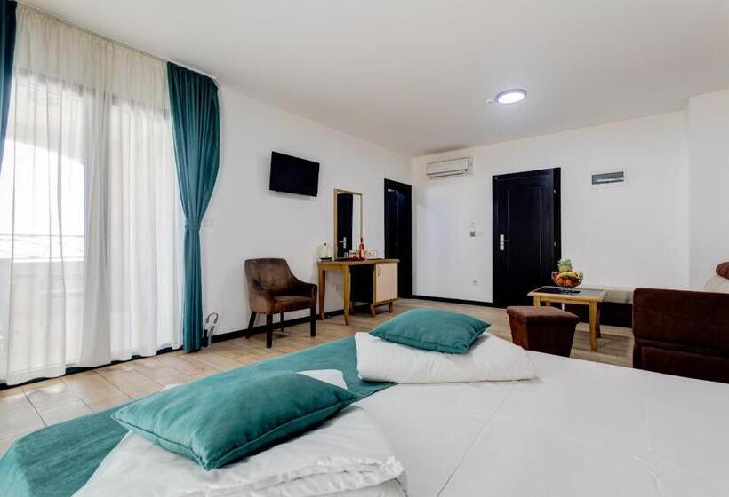 اتاق استاندارد سه نفره, Porta Volta Residence