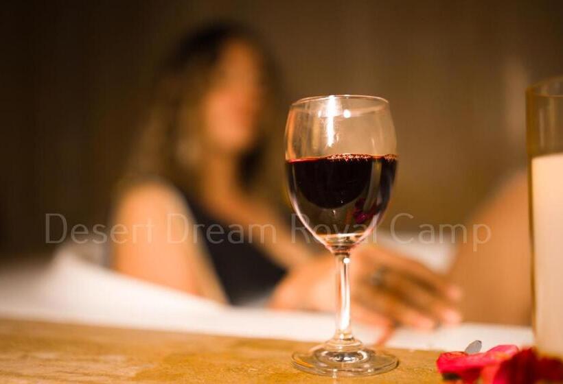 Номер Superior Кровать Кинг, Surya Vilas