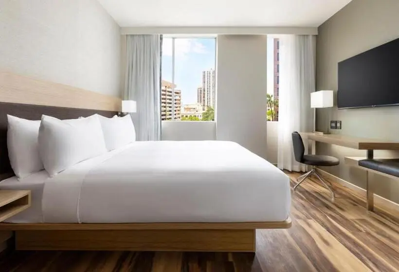 キングサイズベッドのスタンダードルーム, Ac Hotel By Marriott Honolulu