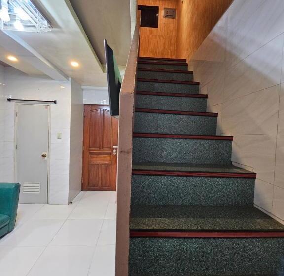 اتاق خانوادگی, The Gather Inn Room Rentals   Baguio City