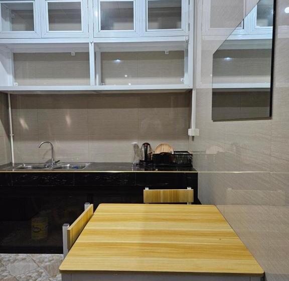 استودیو خانوادگی, The Gather Inn Room Rentals   Baguio City