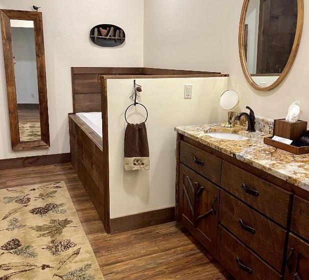 Люкс Кровать Кинг, The Dogwood Inn