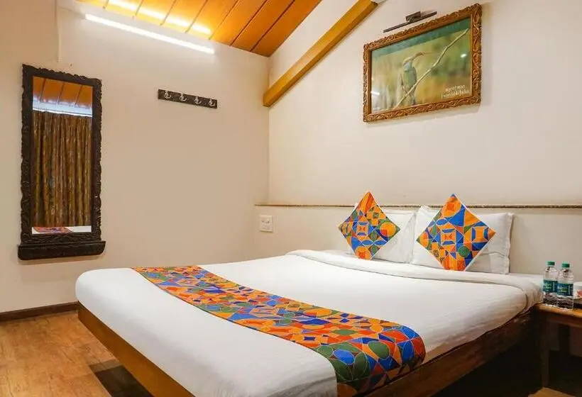 デラックスルーム, Fabhotel Lotus Resort