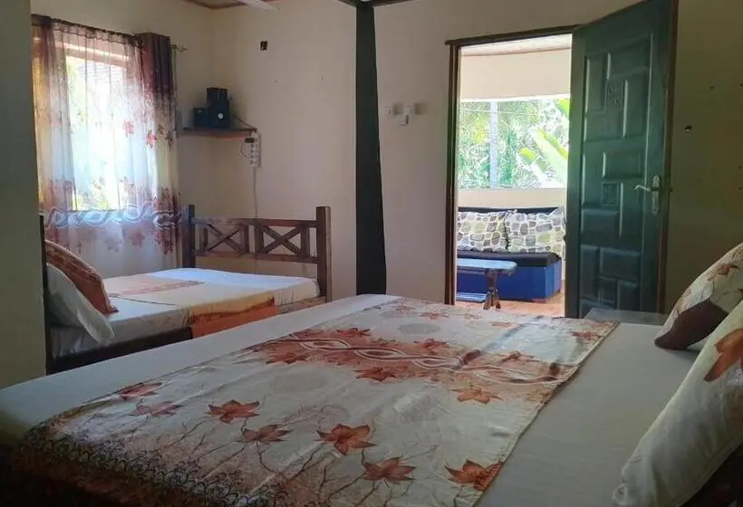 اتاق استاندارد با تخت بزرگ, Blessing Holiday Homes   Diani Beach
