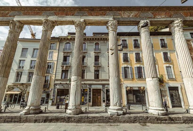 اتاق استاندارد, Easylife Suite In Colonne San Lorenzo Milano