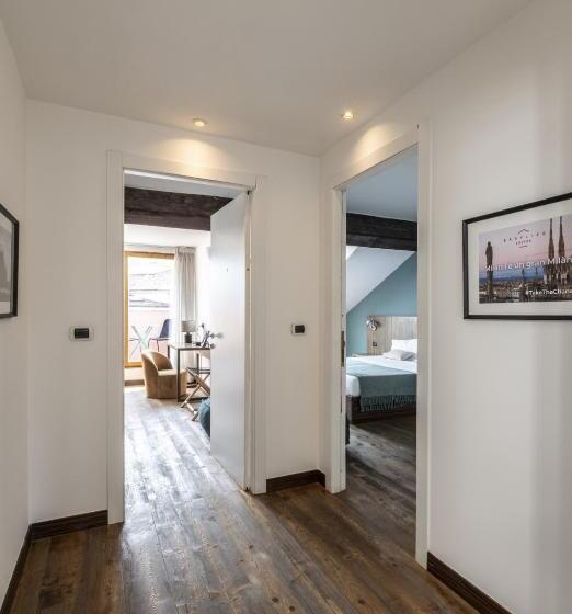 اتاق لوکس با بالکن, Easylife Suite In Colonne San Lorenzo Milano