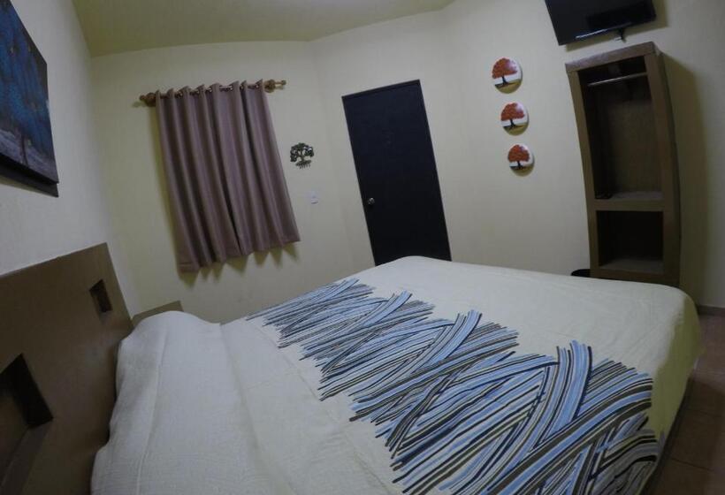 اتاق استاندارد با تخت بزرگ, Hospedaje La Mexicana