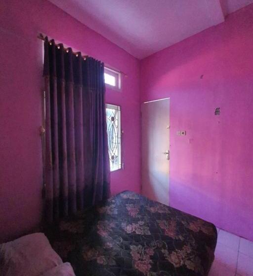 חדר סטנדרט, Oyo 93114 Salak Homestay