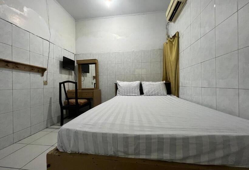 اتاق استاندارد, Oyo 93137 Kost Maharaja
