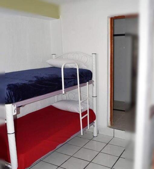 اتاق کلاسیک چهارنفره, Kahlo Habitacion#1