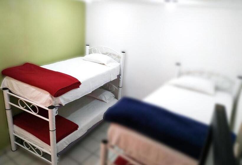 اتاق عادی, Kahlo Habitacion#1