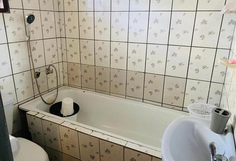 اتاق لوکس, Le Dona Kribi