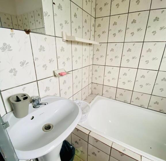 اتاق لوکس, Le Dona Kribi