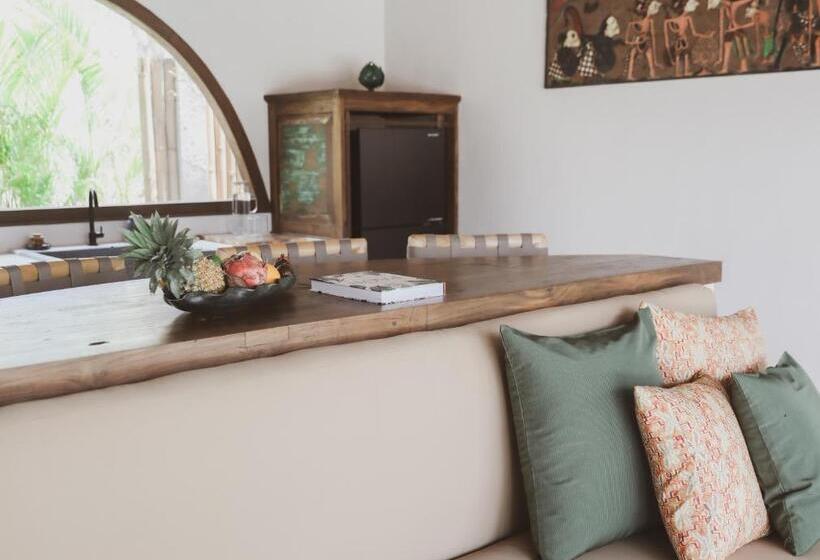 Семейный Номер, Kalyana Villa Gili Air