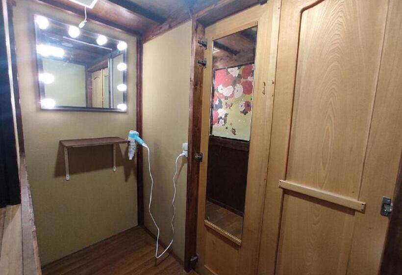 Трехместный Номер Стандарт Совместная Ванная, Guesthouse Kincha 駅東口