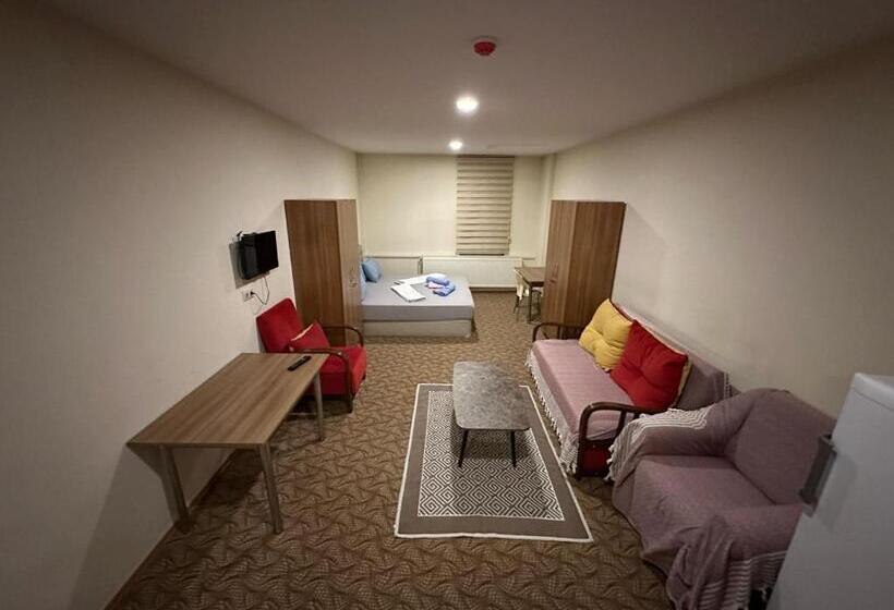 דירת חדר, Eros Otel