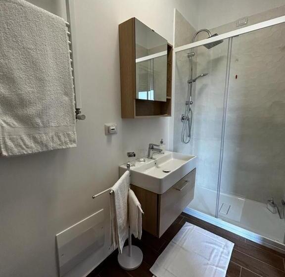 غرفة ديلوكس مطلّة علي البحر مزوَّدة بشُرفة, B&b La Casa Di Polly