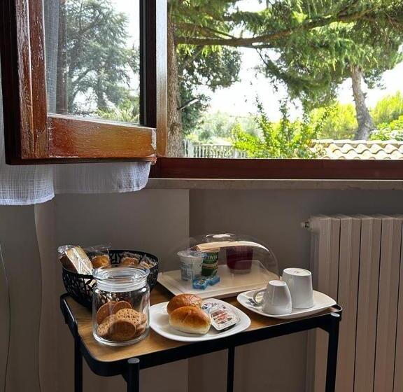 غرفة ديلوكس مطلّة علي البحر مزوَّدة بشُرفة, B&b La Casa Di Polly