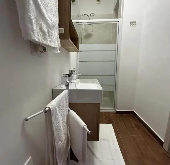 Basic-huone, B&b La Casa Di Polly