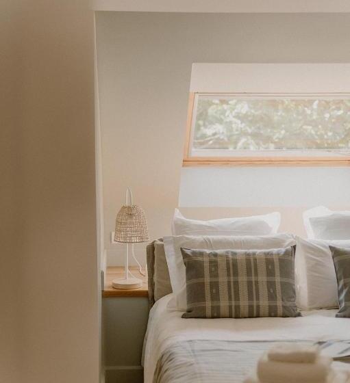 スタンダードルーム, Chez Anne Et Grégoire